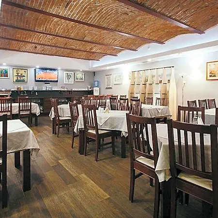 米拉斯别墅酒店 3*